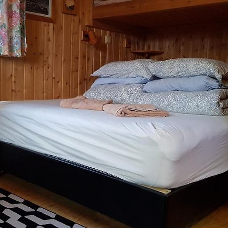 Cozy Cabin In The Woods Selfoss Exterior foto